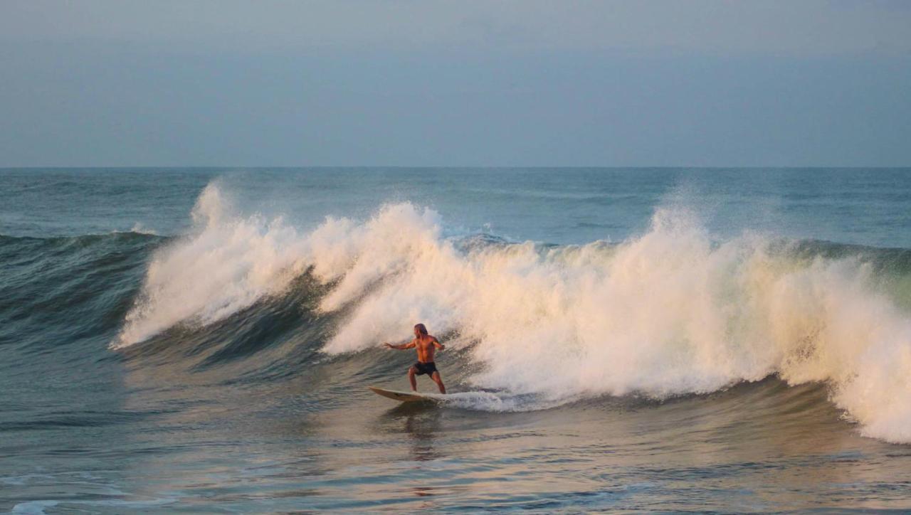 Free Spirit Ecuador, Puerto Engabao Hotel Luaran gambar
